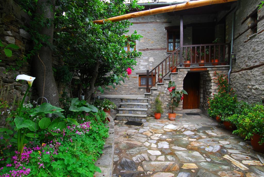 Archontiko Iatridis Guest house