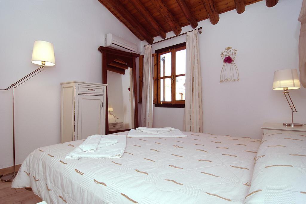 Hotel Olympia Village 3*