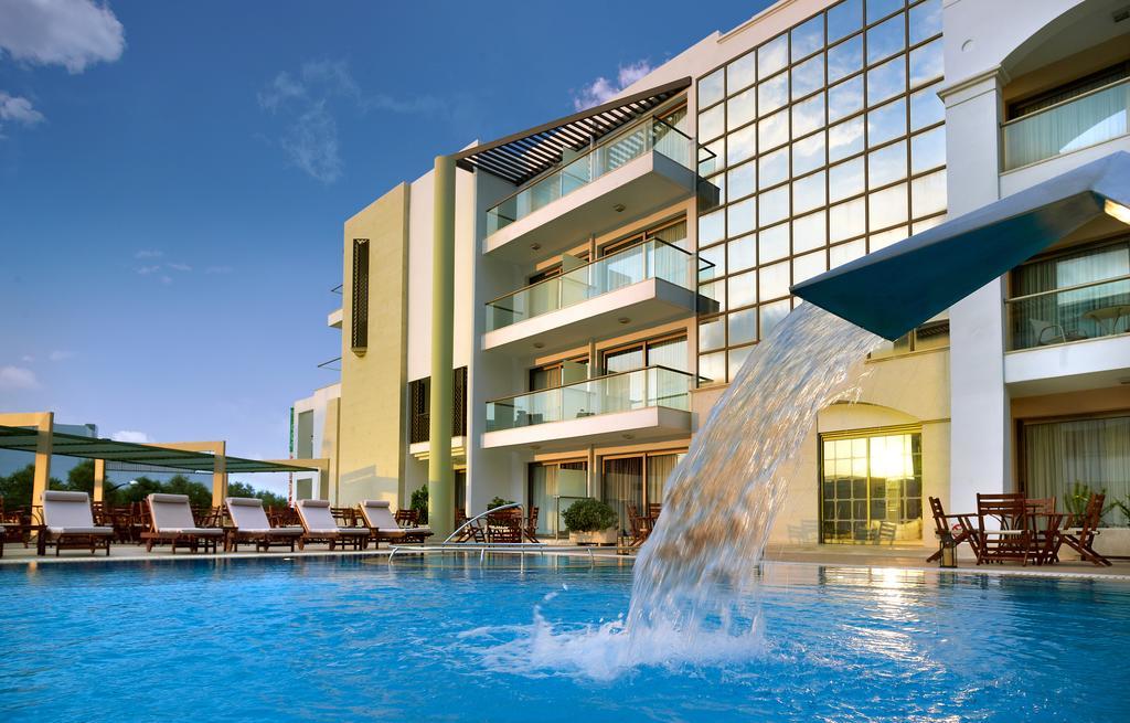 Albatros & Resort Hersonissos (Crete)