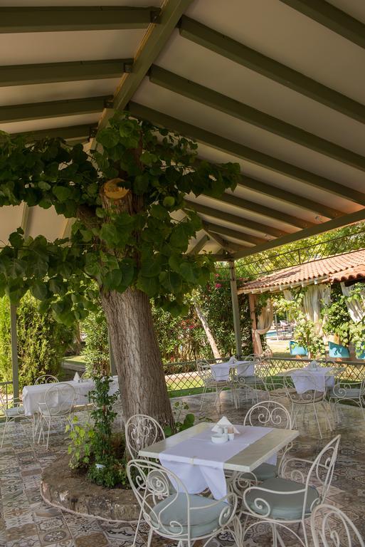 Petrino Eco Village Hotel Afytos