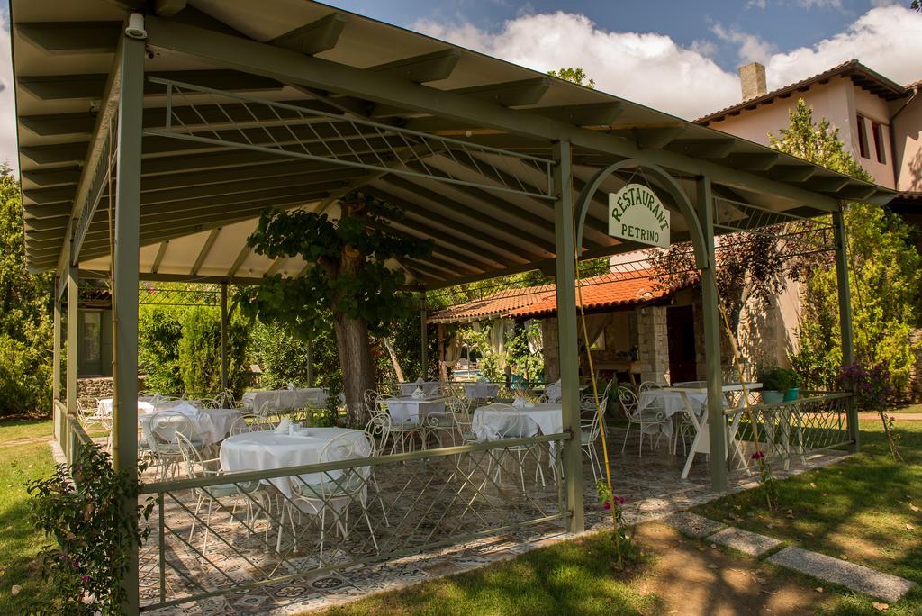 Petrino Eco Village 4*