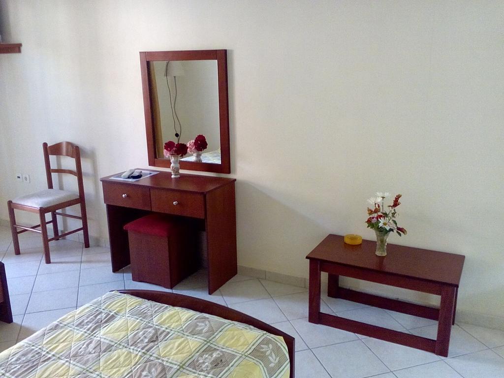 Apartment Marika Garden Studios *