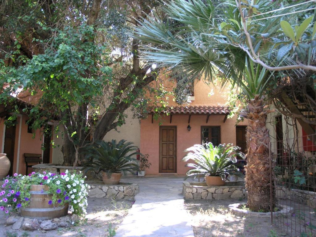 Holiday home Olive Tree Cottages Palaiochora