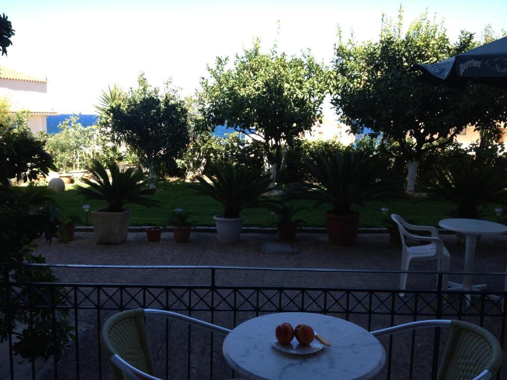 Makis & Poros (Kefalonia)