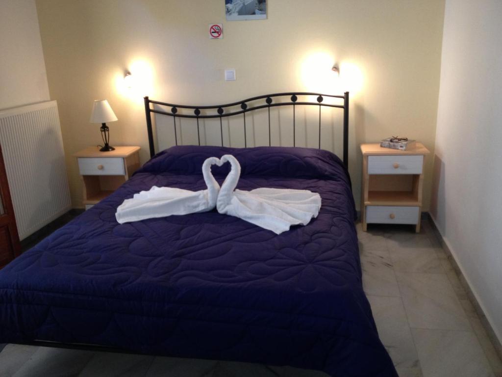 Makis & Apartment Poros (Kefalonia)