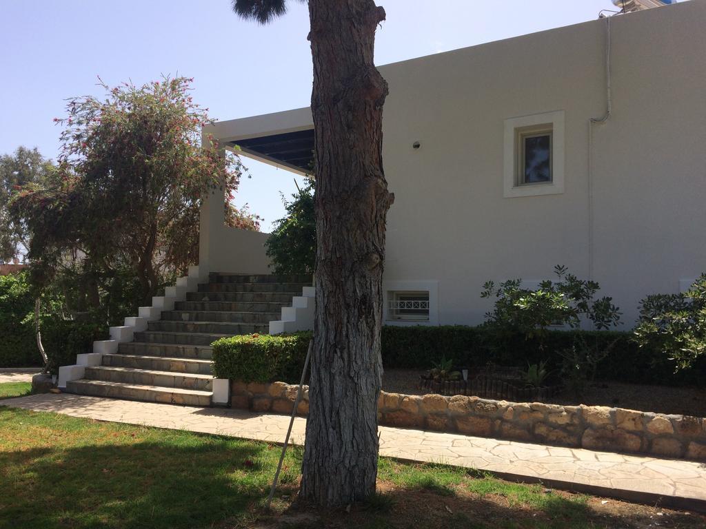 Melita Seafront Villa Pefki (Rhodes)