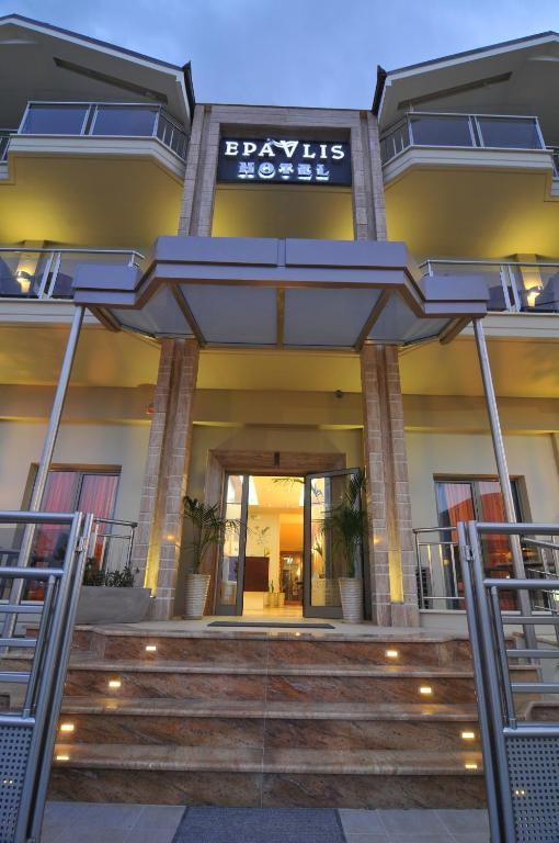 Hotel Epavlis *