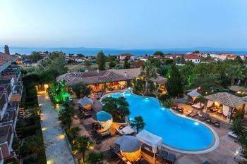 Achtis Boutique Hotel 4*