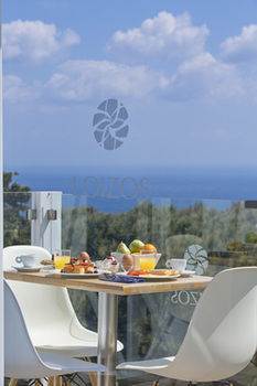 Loizos Stylish Residences Hotel 3*