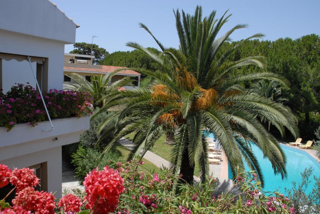Niki Aparthotel