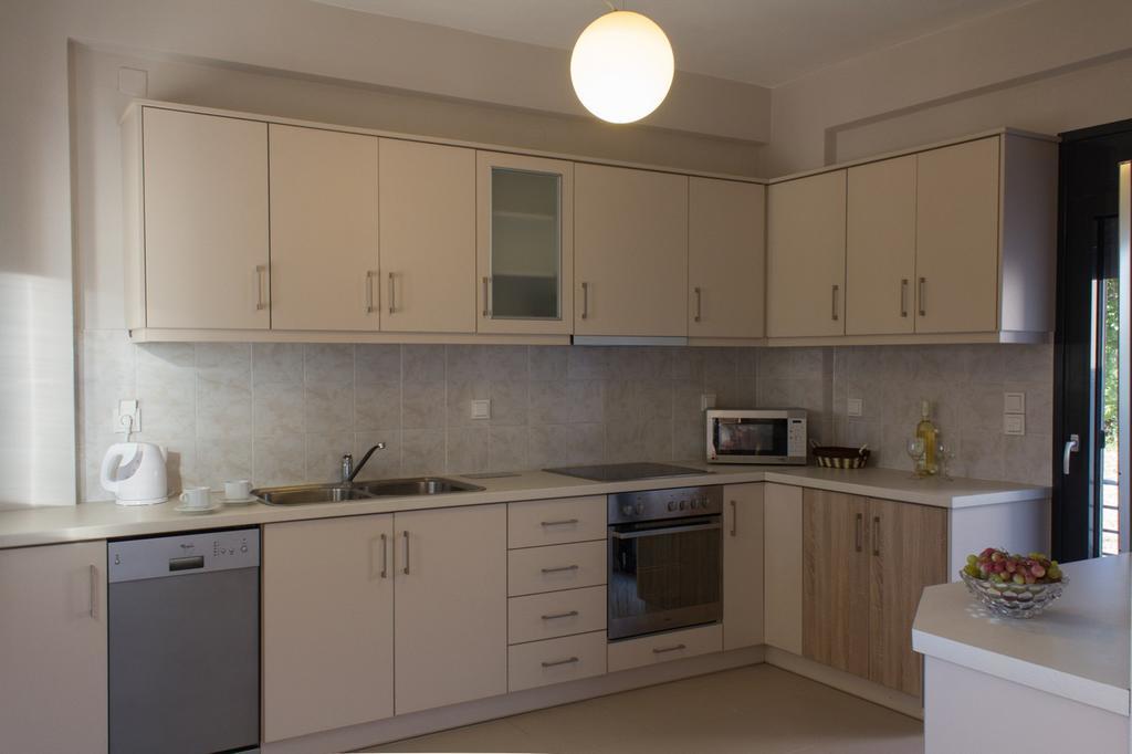Perivoli House A Holiday home