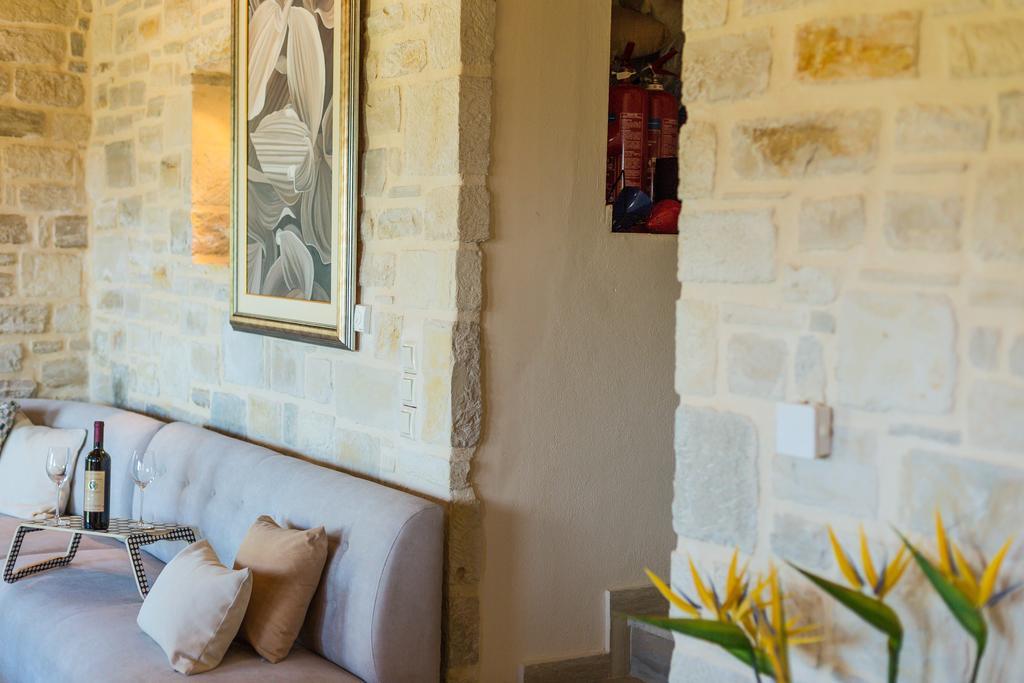 Poseidon Villa, Nestled In The Picturesque South, By Thinkvilla * Lefkogeia