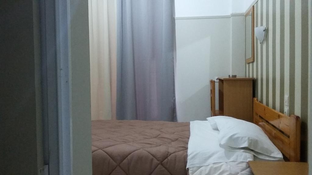 Alma 2* Athens