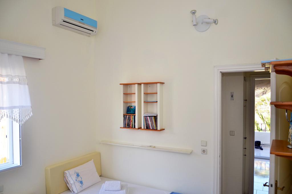Holiday home Little House Hanioti