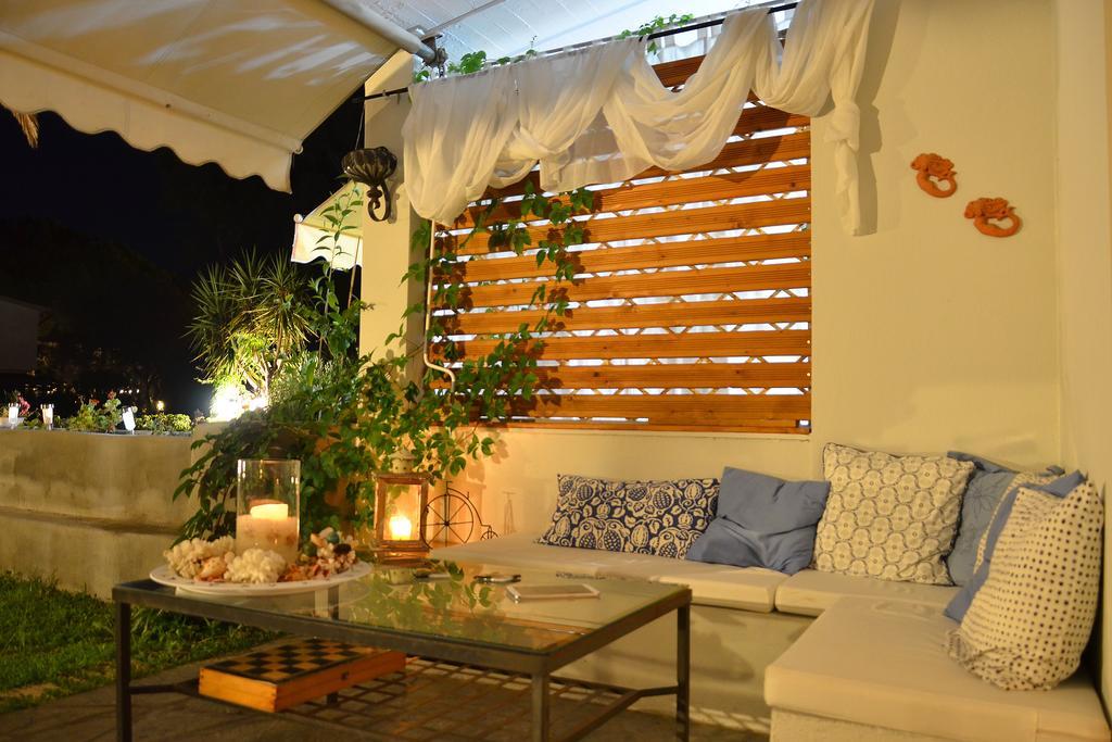 Holiday home Little House Hanioti