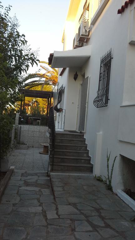 Little House *