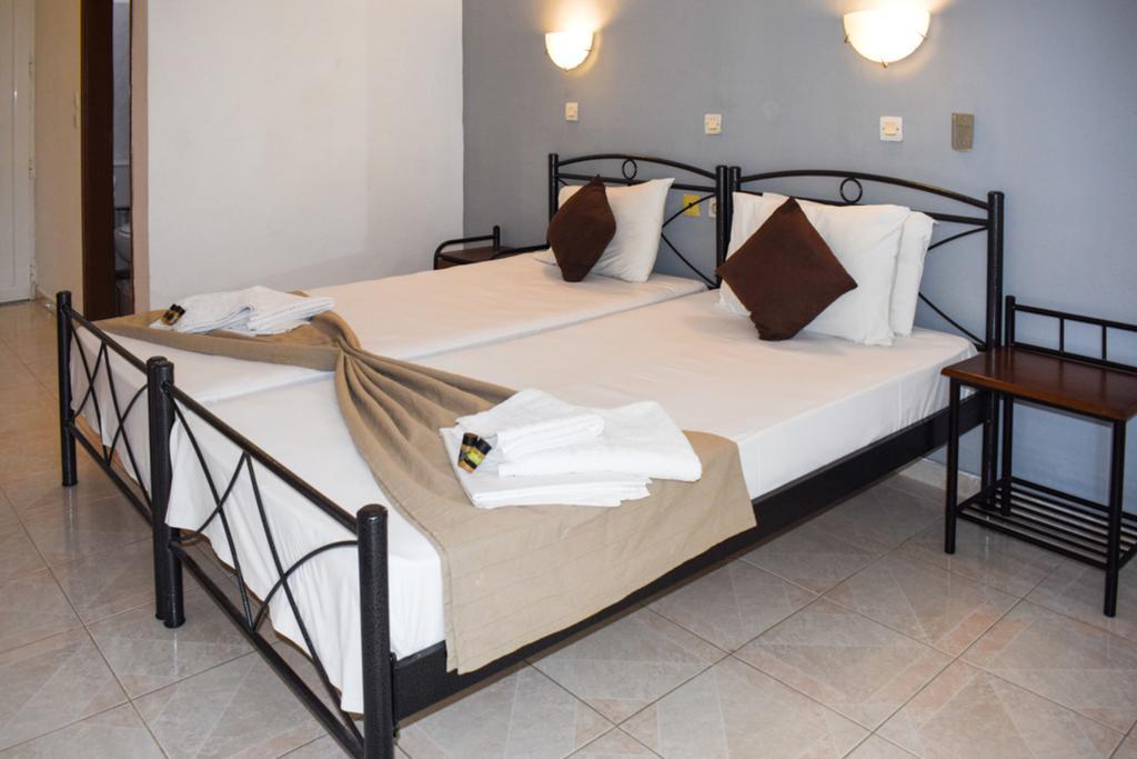 White Palace Aparthotel
