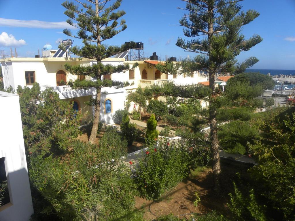 Thalia Aparthotel 2*