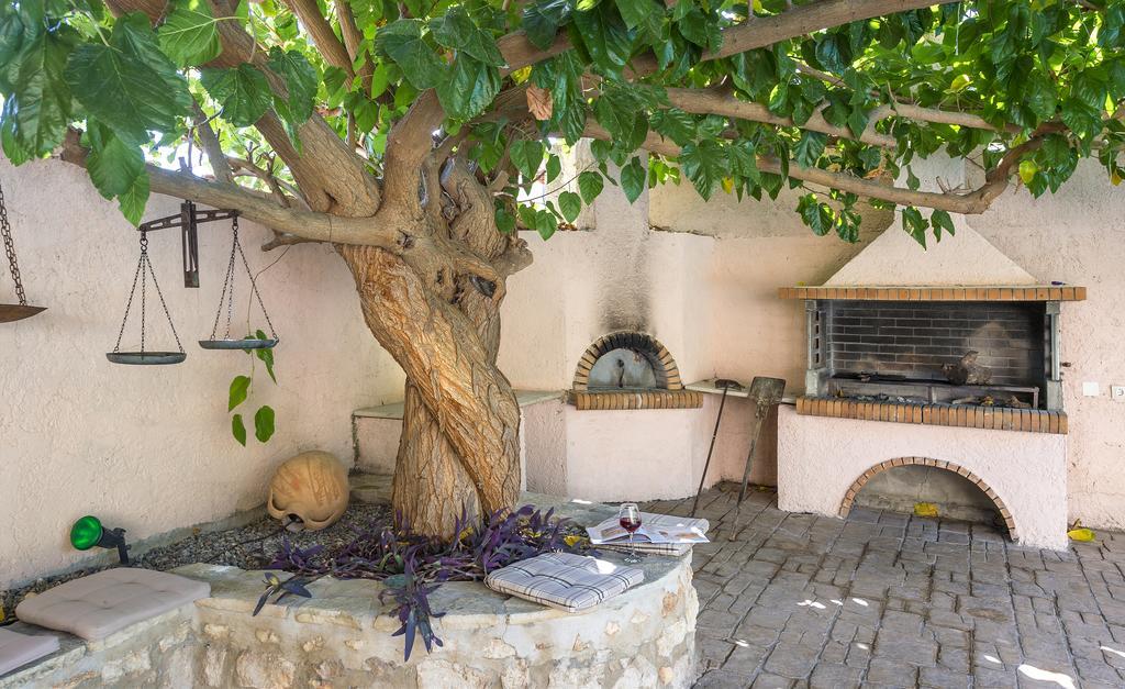Amazing In Crete * Asterion