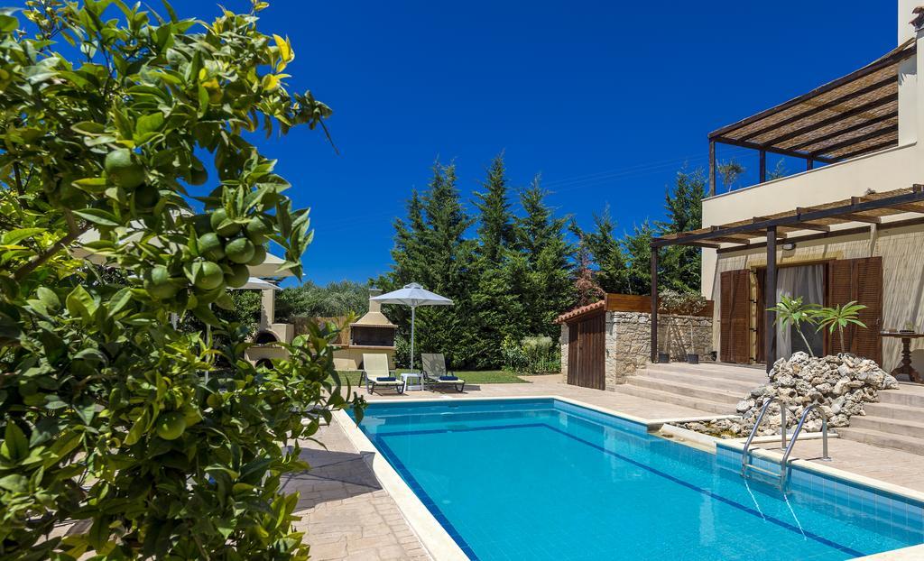 Amazing In Crete *