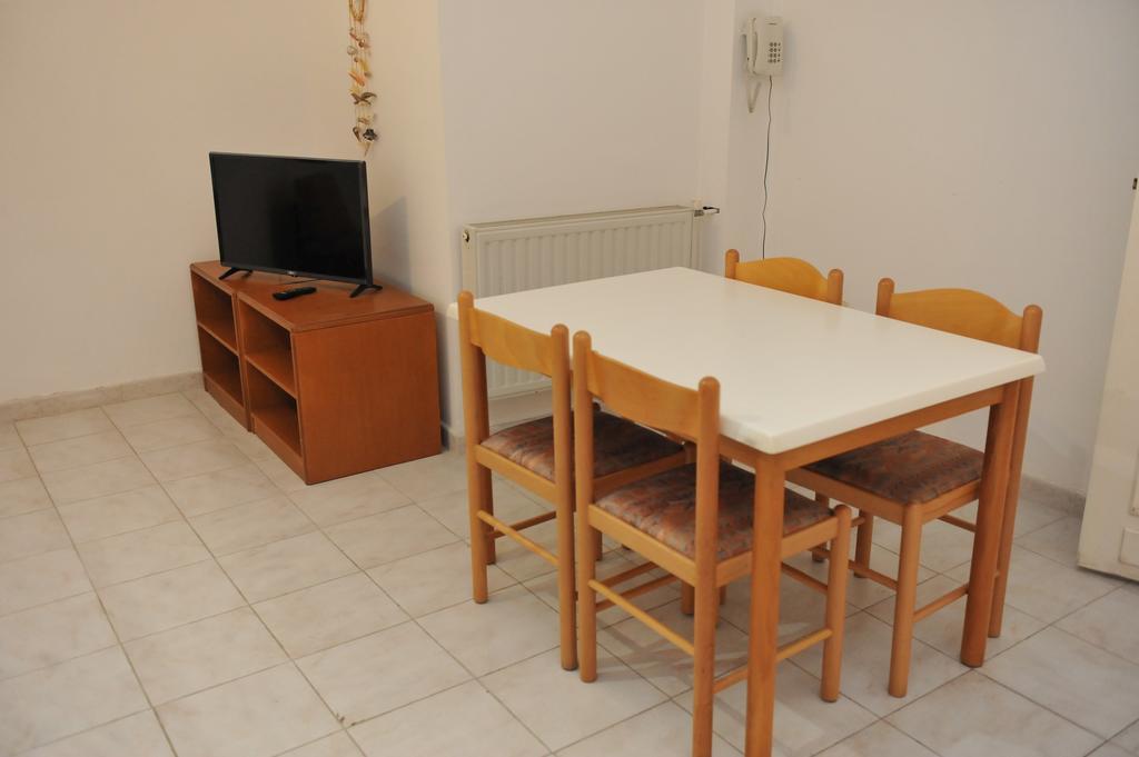 Niki Aparthotel Ialysos (Rhodes)