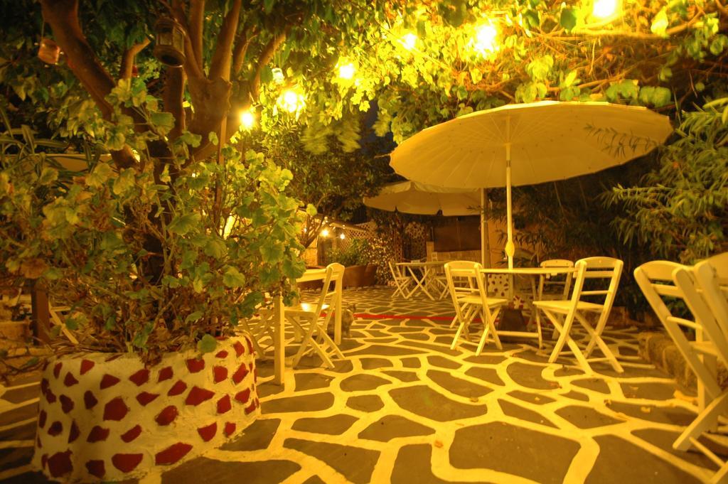 Attiki Hotel *