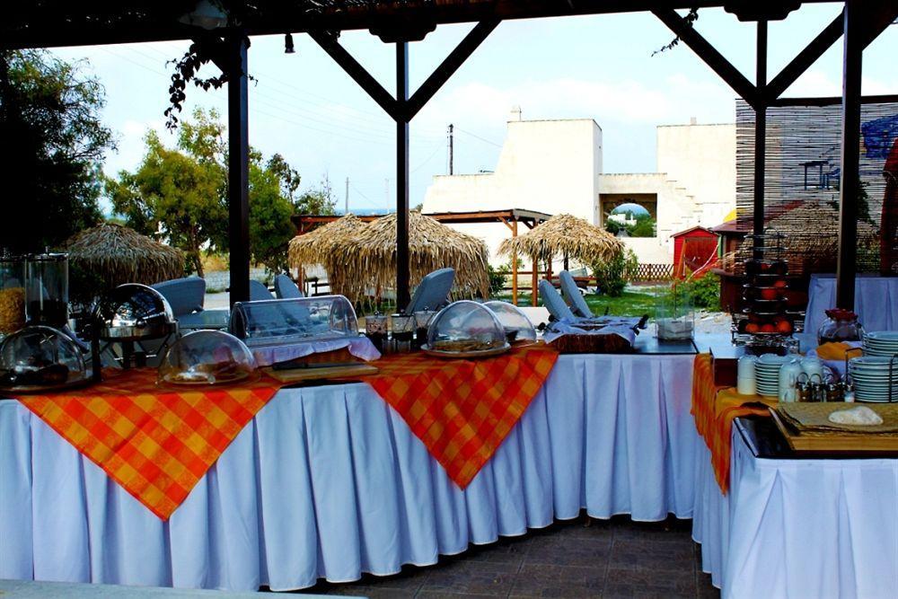 Naxos Summerland Aparthotel 3*