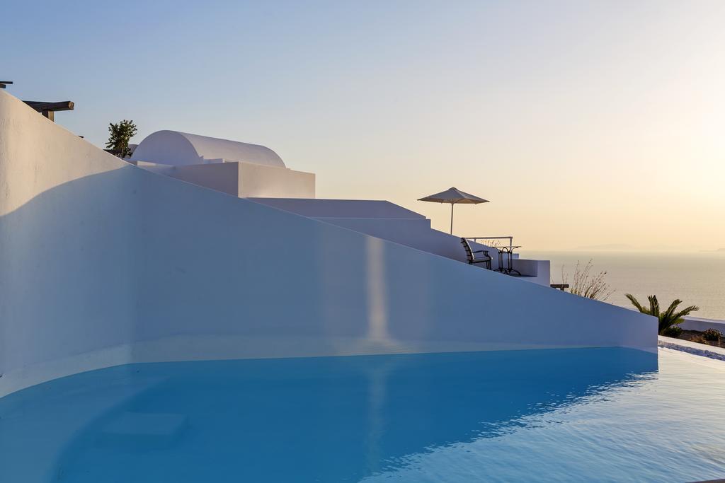 Amber Light Hotel 4*