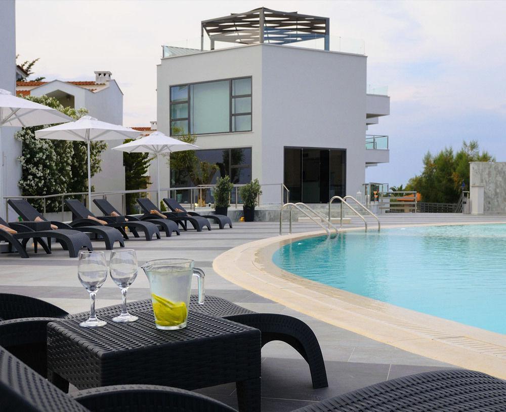 Hotel Ostria Sea Side 4*