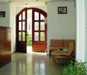 Aparthotel Thisvi