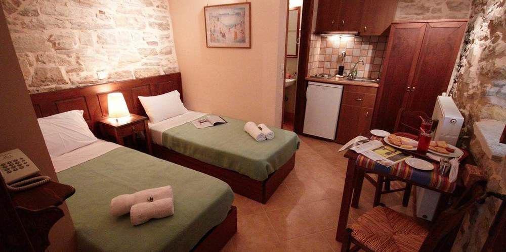Vouno Village Hotel