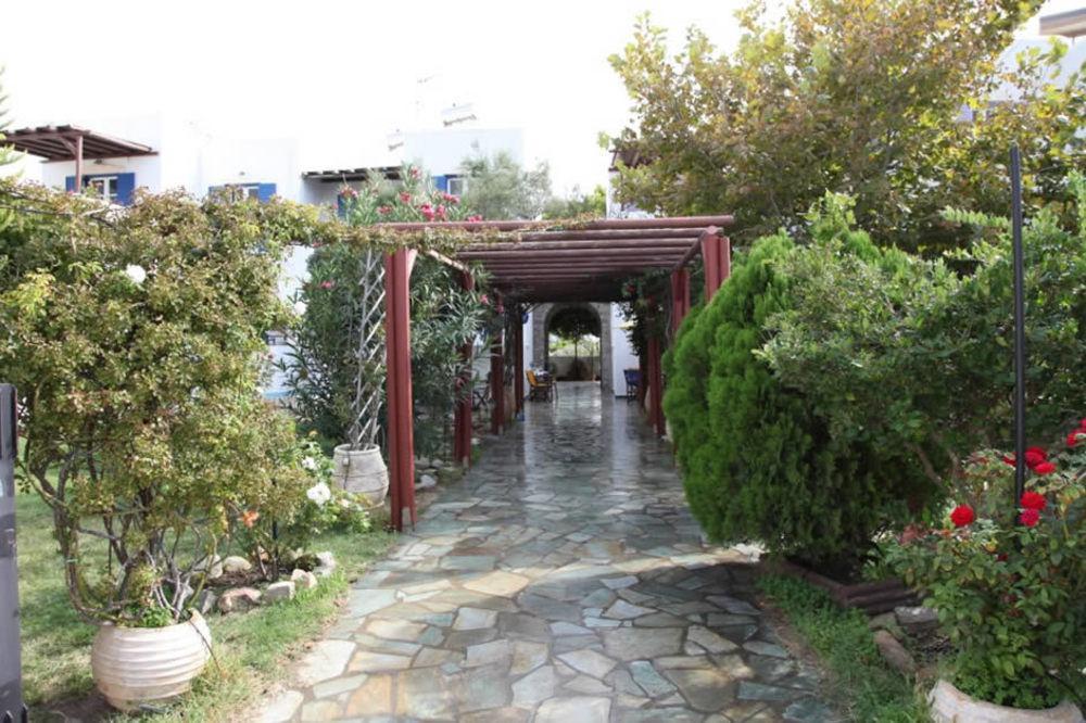 Deep Blue Apartment Logaras