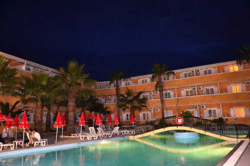 Aparthotel Tereza Laganas
