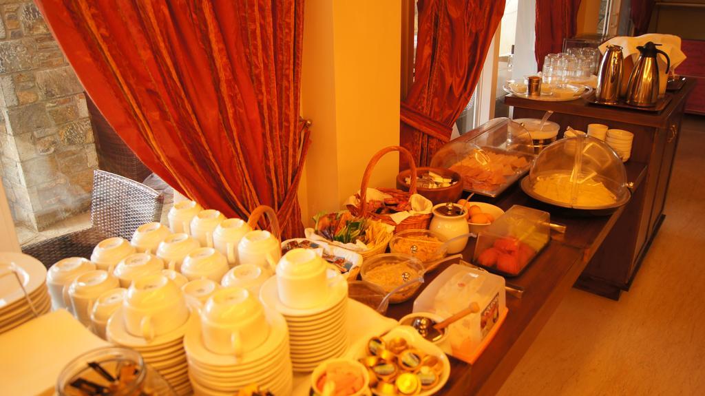 Archipelagos Hotel 3*