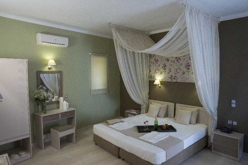 Elia Stalos Apartment Agia Marina (Crete)