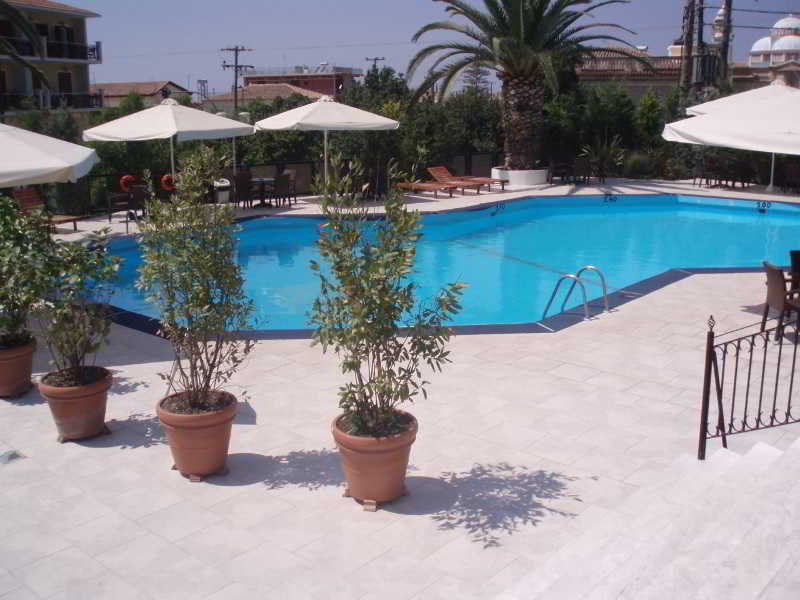 Merope Hotel 3*