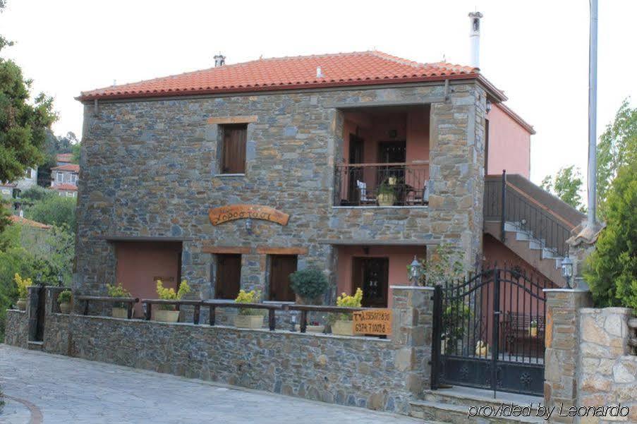 Chorostasi 3*