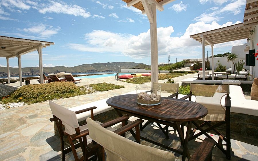 Yakinthos 4*