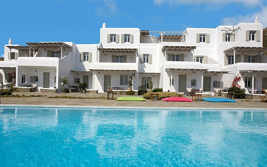 Aparthotel Yakinthos 4*
