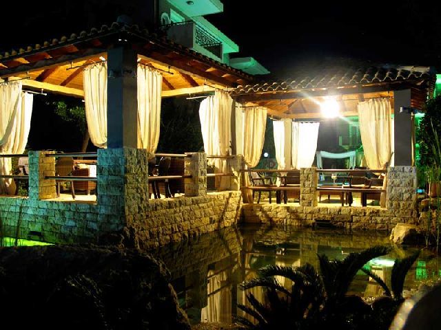 Hotel Achtis Boutique 4*