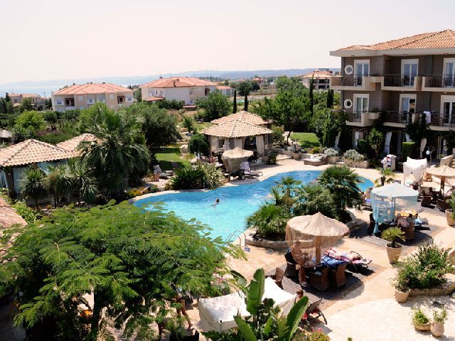Achtis Boutique Hotel 4*