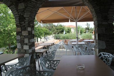 Zeus Hotel