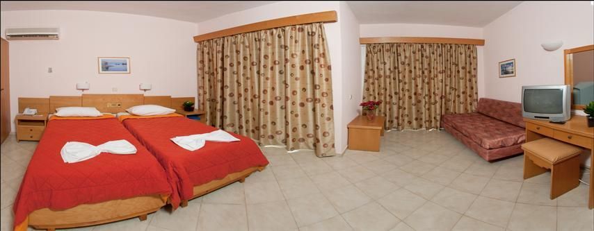 Poseidonia Aparthotel 4*