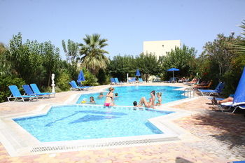 Hotel Enorme Armonia Beach (Adults Only) 4*