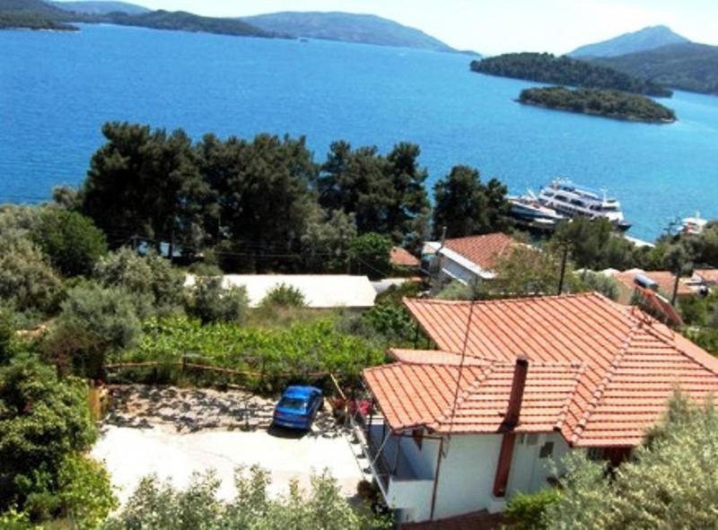 Apartment Argyros *
