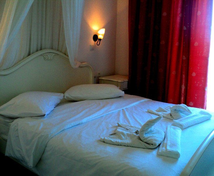 Diamond Boutique Hotel 4*
