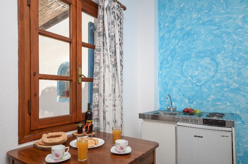 Depis Economy Plaka (Naxos)