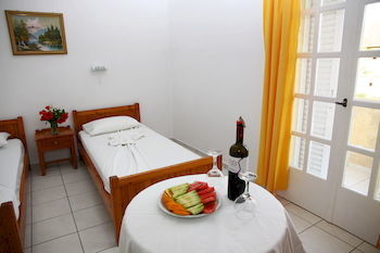 Enorme Armonia Beach (Adults Only) Gazi