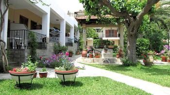 House Evristhenis 1 Apartment