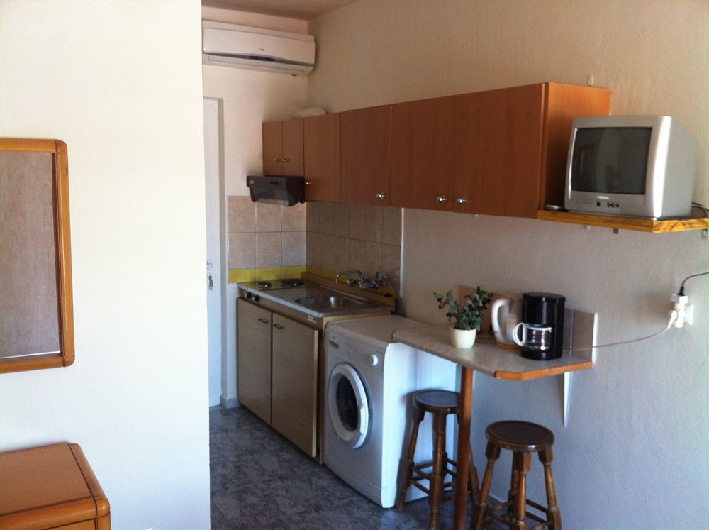 Marika's Apart's & 3* Pastida